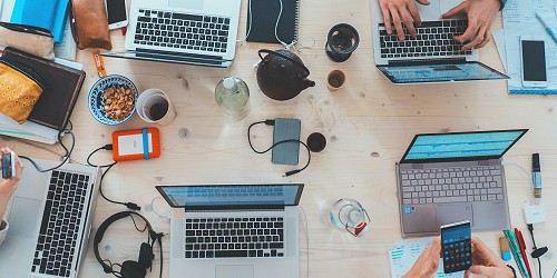 Digital Skills - A Crucial Component of Effective Leadership in the Modern Retail Era